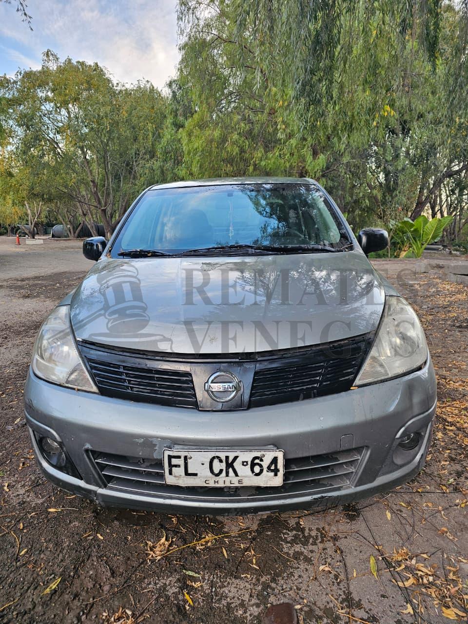 NISSAN TIIDA